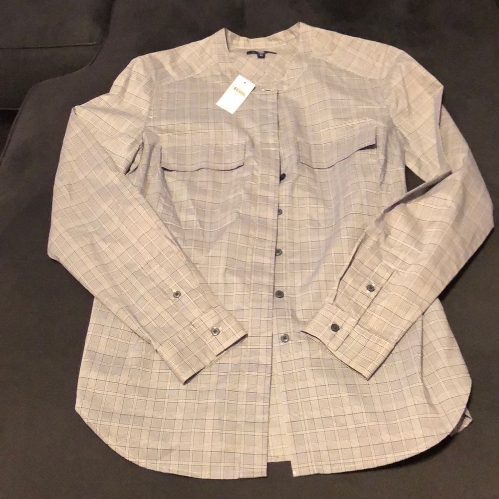Women’s Gap XS button down blouse
